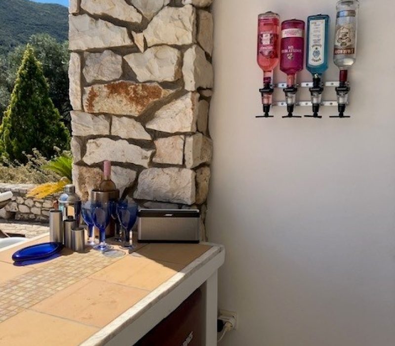 Villa Bar 4